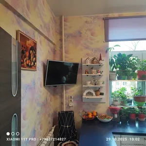 Отличная трехкомнатная квартира в хорошей локации.